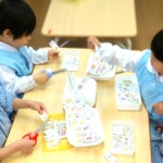 はさみを使っておうちを作りました🏠